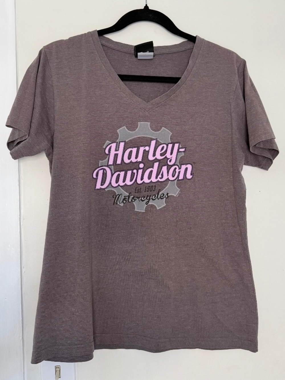 Harley Davidson Orlando Florida pink script v-neck graphic tee L